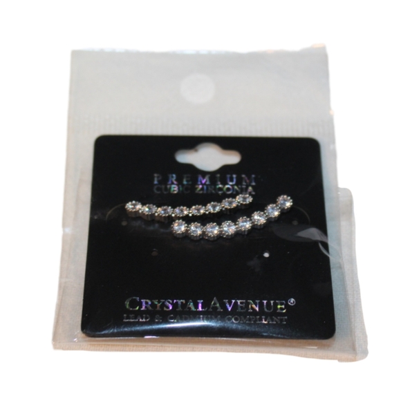 Women's Cubic Zirconia Climbing Earrings - Picture 6 of 16